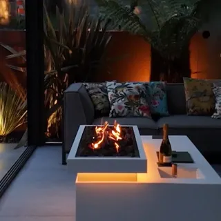 Never be limited by the seasons...

Even in the depth of winter, the gardens we design and build remain warm, inviting, and fully usable. Through intelligent design and carefully integrated technology