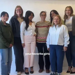 The women behind Yoga Jeans🤍 
Happy international woman’s day to all the beautiful hard working women out there! You deserve to experience the world in clothes that you feel comfortable and confident 