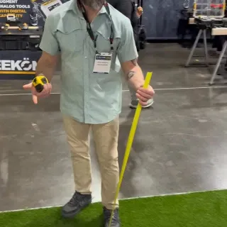 when you causally run into @ravinbuilders at the trade show