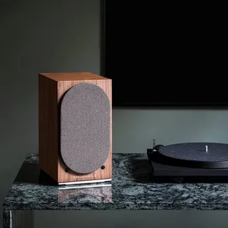 [EN] BEST SYSTEM SPEAKER 🏆
For the third year in a row, the AIO TWIN has been awarded the WHAT HI-FI? AWARDS 2025 for “Best speaker system under £750”. This blend of acoustic expertise and advanced te