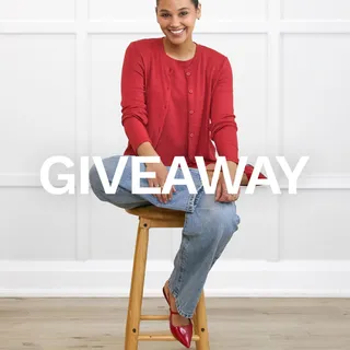🔒GIVEAWAY CLOSED 🔒
30,000 FOLLOWERS??? Somebody pinch us! 🤯
In gratitude to YOU for helping us reach this milestone, we're doing a GIVEAWAY! 🥳

When our Founder Donna started this brand, she dreamed o