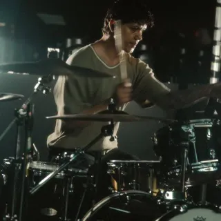 𝐁𝐥𝐨𝐨𝐝𝐥𝐮𝐬𝐭 live drum playthrough 🪦 

@pearl_drums reference drums 
24” kick 
12” tom 
16” floor tom 
14” reference brass snare 

@zildjiancompany cymbals 
14” A custom mastersound hats 
17” k sweet cra