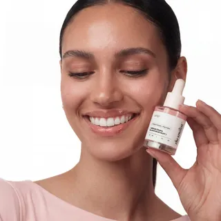 Blancheur prouvée. Testé scientifiquement.⁠
⁠
Le Sérum Émail Blancheur Nuit agit pendant le sommeil pour améliorer progressivement l’éclat naturel des dents.⁠
⁠
Une formule experte qui respecte l’émai