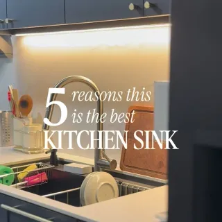 5 reasons why I love my @zuhnesg kitchen sink 💙👀

Product names:
/ Oslo V5 80cm Workstation Kitchen Sink
/ NIO Pull Down Faucet
/ Qube 9L Stainless Steel Touchless Trash Bin

Hope this little review h