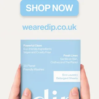The thing most people don’t realize about laundry detergent…

That “just washed” scent is designed to stick around.

On fabrics. Against skin. Day and night.

We believe clean should be simple and tra