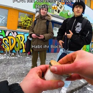 Hast du schonmal von Zahnpulver gehört? 🦷🤔

#zähne #zahnpflege #pov