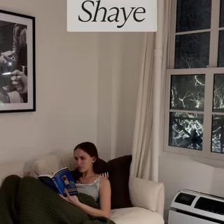 A better night starts with a better wind-down. 😴 Use your Theragun Sense and follow the Bedtime Ritual routine in our Therabody app to relax tension in the neck, back, and feet before bed.