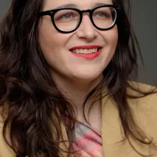 Chandler Levack has been a fan of Barbie Ferreira since her Tumblr era 👀🫶

Levack told us what it was like working with Ferreira on the #TIFF50 World Premiere MILE END KICKS.

#barbieferreira #chandle