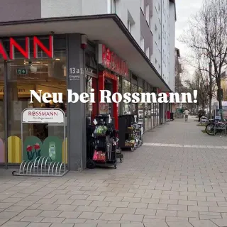 Neu bei Rossmann: unsere Breakfast Drinks 🥣✨

Wenn morgens alles schnell gehen muss, ist das hier dein Frühstück in 0 Sekunden ⏰

🤍 Ready-to-Drink & sättigend
🌾10 g Ballaststoffe pro Portion
🌱 100 % n
