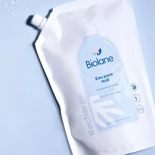 NOUVEAU 💦

Votre Eau pure H20 750 ml se réinvente en éco-recharge ♻️

Un nouveau design pensé pour être plus responsable, plus économique… et encore plus pratique au quotidien 🤍

Avec son bec verseur 