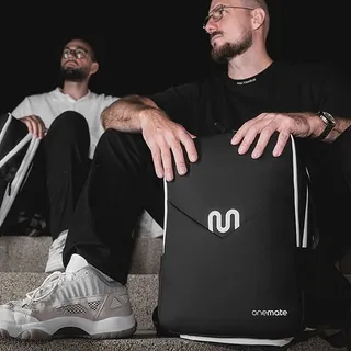 Heute ist der letzte Tag um 10% auf die Black & White Edition zu sichern 😍
Wie findet ihr die Limited Edition? 🖤🤍