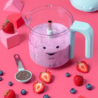 Tiny bites, big love 💕

From fresh berries to perfectly blended goodness, this little creation was made effortlessly in the nutribullet Baby Steam & Blend. Steam, blend, and serve all in one because h