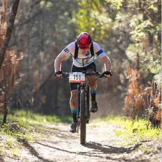 Attack Mode pays off for @alessandrofanicchi as he takes home 1st Overall🏆

#KMCChain #KMC #bicycles #mtb #mountainbikerace
