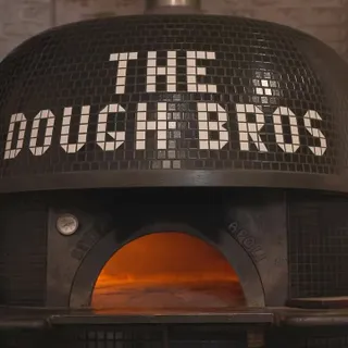 Foxes Bow x The Dough Bros: the collab you never knew you needed😏 

Grab the Bold Fashioned Cocktail alongside any pizza of the month 🍀

Cheers!
