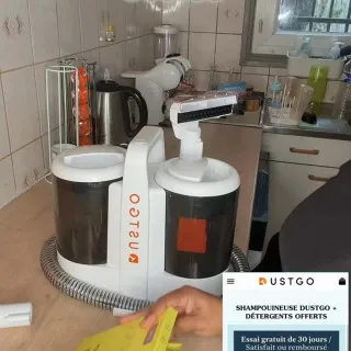 C'est dimanche , et le dimanche c'est nettoyage ! Grâce à ma super shampouineuse de chez @dustgofr , le résultat sera IMPECCABLE 👌🏾 #pourtoi #clean #shampouineuse #nettoyage