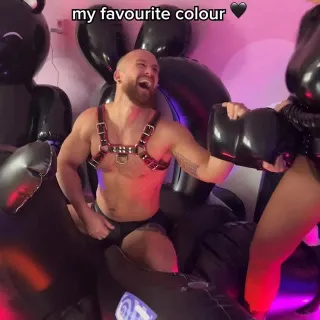 🖤 Have you already seen our new black inflatables? 🖤

Get yours at 👉 shosu.amsterdam