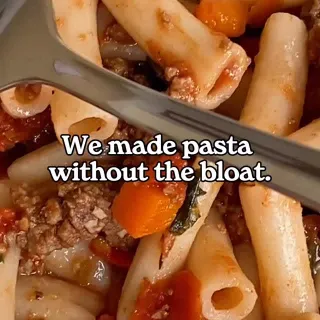 🍝 Pasta is often known for causing bloating and feeling heavy. We’re here to change that. 👉 Tuscan Penne is made with digestive and nutritional balance in mind. Savoury, hearty, and seriously comforti