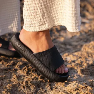 Comfort is power. 🖤
