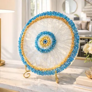 ✨ Bring beauty and protection into your home with these handcrafted resin evil eye plates. Each piece is made with shimmering details, layered resin, and love 💙. Perfect as home décor, a thoughtful gi