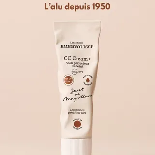 Depuis 1950, le tube aluminium fait partie de notre ADN.

C’est un choix de formule, d'efficacité et de responsabilité. Et depuis 2025, 100% de nos tubes aluminium sont fabriqués avec 95% d'aluminium 