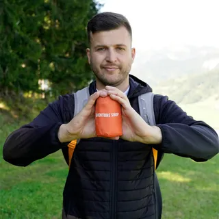 Klein verpackt, groß im Komfort.🧖🏽‍♂️
Unser Sitzkissen ist dein perfekter Begleiter für jede Pause draußen. 🌄
.
.
#adventureshop #outdoorcomfort #ultralightgear #campingessentials #outdoorlife #hikeli