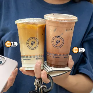 [DELI-FRIENDS MEMBERS ONLY] 2 drinks, 1 girl grip ✨⁠
⁠
With Deli-Friends 1-for-1 drink perks, one trip is all it takes to enjoy double your favourites.⁠
⁠
Sign up as a Deli-Friends member via the link