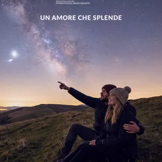 Alcune storie d’amore non svaniscono.⁠
Splendono ancora di più con il tempo. ✨⁠
⁠
⁠
#RegalaUnaStella #AmoreEterno #RegaloRomantico⁠
#StellaPersonale #Coppia #AmoreUnico⁠
#IdeaRegalo #Trending #Viral⁠