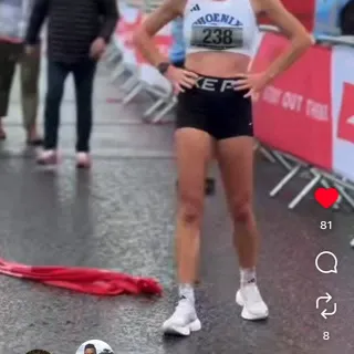 BRIGHTON HALF MARATHON 2026 | 24hrs LATER DEBRIEF 

Headache. Freezing warm‑up. Zero sleep. But the second I hit the start line, I was locked in. I kept two insanely talented girls in sight and repeat