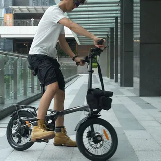 Have you received your ZIP yet?
Tap to see how easy the ZIP is to use 🙌
Fold it, unfold it, and ride in seconds 😎

…

#ENGWEZIP #PortableEBike #CityCommuter #UrbanMobility #FoldableEBike