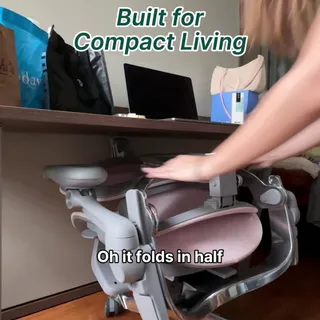 Small room isn’t a problem when your H2 Pro knows how to vanish.

#hinomi #hinomih2pro #ergonomicchair #foldablechair #spacesaving