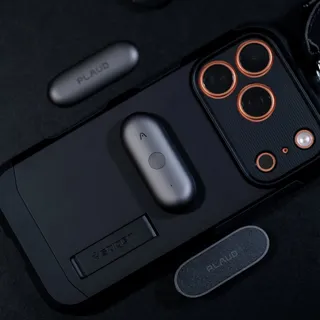 Hi my Friends 🙌🏼

NotePin S – AI Notes That Just Happen.
Tested the Plaud NotePin S today — and it’s quickly become one of those tools I actually reach for. This wearable AI recorder fits on a lanyard