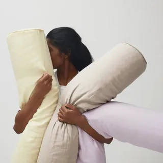 Our new Linen Cuddler covers are available in six soothing shades. No bad choices here.
Crafted from Belgian flax linen, they’re breathable, naturally moisture-wicking, and bring that cool-side-of-the