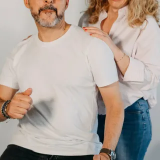 Chapitre 2 : La marque 

Vous faites attention à vos soins, mais qu’en est-il du maquillage que vous appliquez tous les jours ?

Notre mission avec Charlotte Bio est claire : vous proposer du maquilla