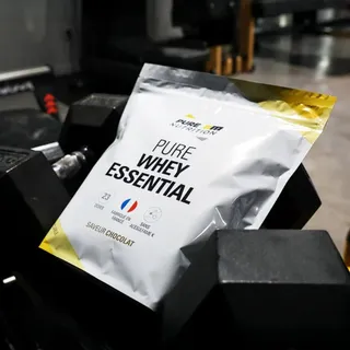 La PURE Essential Whey de chez AM Nutrition, c'est une protéine 100 % française conçue pour soutenir vos performances et votre récupération. 💪 

Avec jusqu’à 71 g de protéines pour 100 g, elle est idé