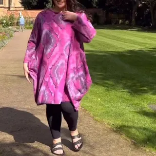 New sizes available ✨
 Our Parachute Dress is restocked in soft jersey cotton and now ranges from a size 14 to 32!
 Flowy, effortlessly comfy and available in 8 colours.
 Which colour are you choosing