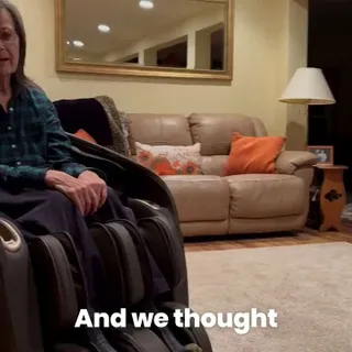 As the aches of aging set in—sore backs, arthritic joints—they knew it was time to find relief.⁠
After a little research, they discovered Relaxe... and got two chairs for the price of one. 💆‍♂️💆‍♀️⁠
⁠