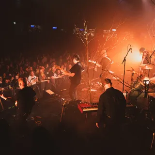 Two sold out nights with Beluga Lagoon over the weekend. 

Friday and Saturday, full rooms, full voices, and a band that knew exactly how to hold it. 

Thank you to everyone who was in it with us. 

P