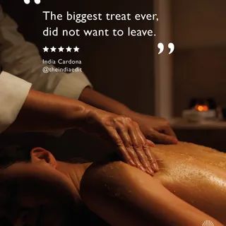 Tried, tested and loved. These glowing press reviews about our collection of facials speak for themselves. 

At our Institutes in Mayfair and Budapest, as well as over 150 spas globally, Omorovicza tr