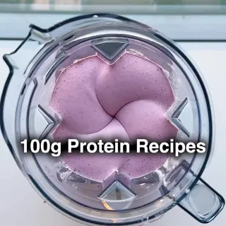 Recipes below! 👇

Comment “COOKBOOK” for my best high-protein recipes! 👨🏻‍🍳

GIGA SMOOTHIE
564 Cal | 100g Protein | $2.15

Ingredients

Milk  ⅓ cup |  80g
Nonfat Greek Yogurt  1½ cups |  340g
Frozen B
