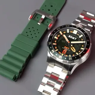 Rugged flex but make it classy—Globemaster GMT Automatic is the “go anywhere” upgrade. ✈️🔥 

Add to Cart!🛒-𝙧𝙜𝙢𝙩.𝙘𝙤