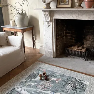 R u g - l i k e / /
Be honest… what did you think it was at first? A rug… or a baby playmat? 👶 

The Morris & Co. The Owl and Willow design features botanicals and stylised animals in stunning waterco