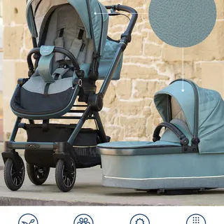 Besonderes Highlight der Mercedes-Benz Collection ist das Material "Vegan Leatherette", eine einzigartige, vegane Gewebeart ohne tierische Bestandteile ♥️

Der Stoff erinnert optisch und haptisch sehr