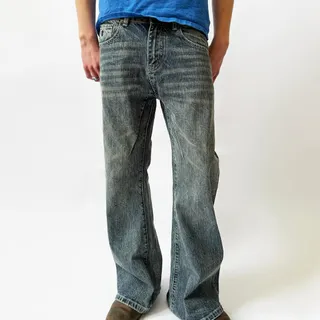 WASHED DENIM - ONLINE NOW.

WWW.ELYSIANCLO.STORE

Introducing our new cut, Loose Bootcut Denim with the restock of our staple Washed Denim in Baggy cut. Loose Bootcut is cut from a 14.5oz Japanese Sel