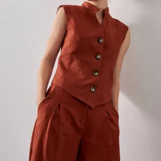 VESTIDO BELINDA |  Olive makes the look

El color de la temporada y escote en la espalda, sin duda el combo perfecto para bodas de primavera. 

#newcollection #voganacollection #events