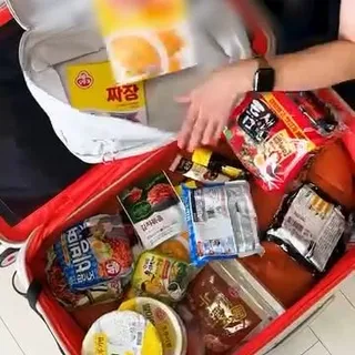 用最少空間打包全部戰利品🛍️
行李縮小術🪄
https://bodyluv.com.hk/products/kkook-kkook-compression-pouch

#bodyluvhk #你需要我都在 #旅行壓縮收納袋