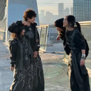 Poor camera man