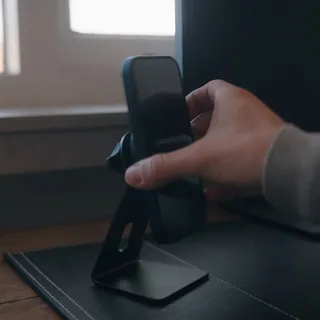 Short routine. Big consistency.

From the car to the desk and everywhere in between SP Connect keeps your phone exactly where you need it throughout the day.

Stay connected. Stay in the flow.

#spcon