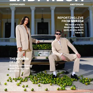 We took 22 new styles to Mérida, shot them in the sun, and came back with our best magazine yet 🍋

Grab volume 9 for free in one of our stores💚

• Amsterdam
• Copenhagen
• Leidschendam