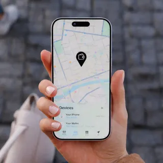 Save yourself the cost of a lost wallet.

And a lot of other lost-wallet headaches.

Find your LOC8 VERSA Universal MagSafe Money Clip Wallet & Stand anywhere with the Find My (Apple) or Find Hub (Goo