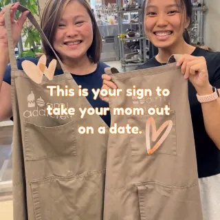 If you’re planning to surprise Mom this year… SAVE this 🥹💖

✨Mother and child session for only $120+

Because the best gift isn’t bought, it’s made.

#mothersday #promosg #potterysg #amiaddictedsg #da